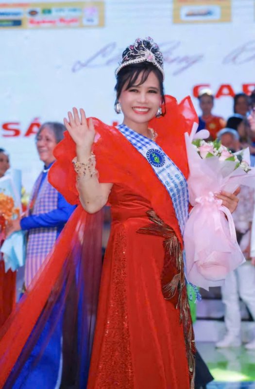 Đại sứ Nhân Ái Nguyễn Thị Kim Oanh - Lan tỏa yêu thương bằng cả trái tim 1 image 5