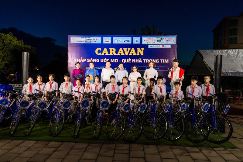 Hành trình kết nối yêu thương – Thắp sáng ước mơ của CLB Truyền thông kết nối yêu thương tại Quảng Ngãi 7 TAI 0179
