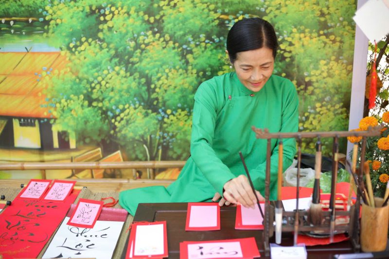 Thư pháp – Nghệ thuật của khí chất và tâm hồn 1 z7478706851638 01f690c70e828235245de578104c86a0