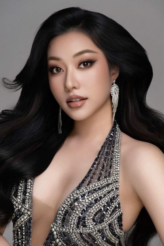 Á hậu Bùi Thị Mỹ Duyên chúc mừng Tân Hoa hậu Miss Celebrity 2025 5 image 3